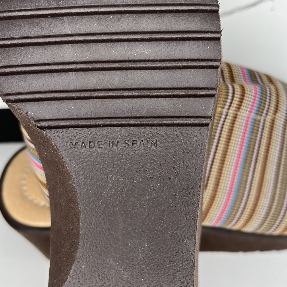 Donald Pliner IPM Light Taupe Wedge Sandal women’s size 6.5 - Picture 15 of 16